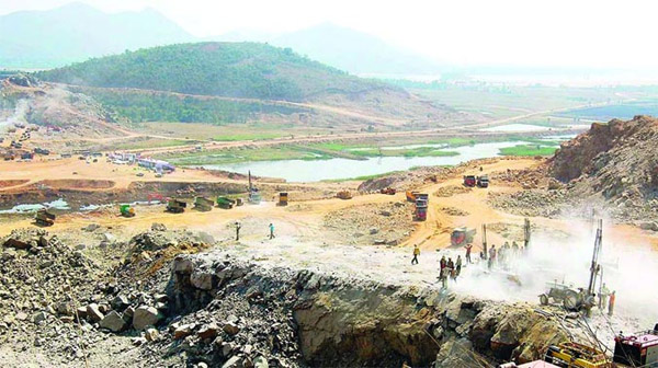 polavaram project,polavaram project in trouble,chandrababu naidu,andhra pradesh,center,bjp  చట్టపరమైన చిక్కుల్లో పోలవరం..!